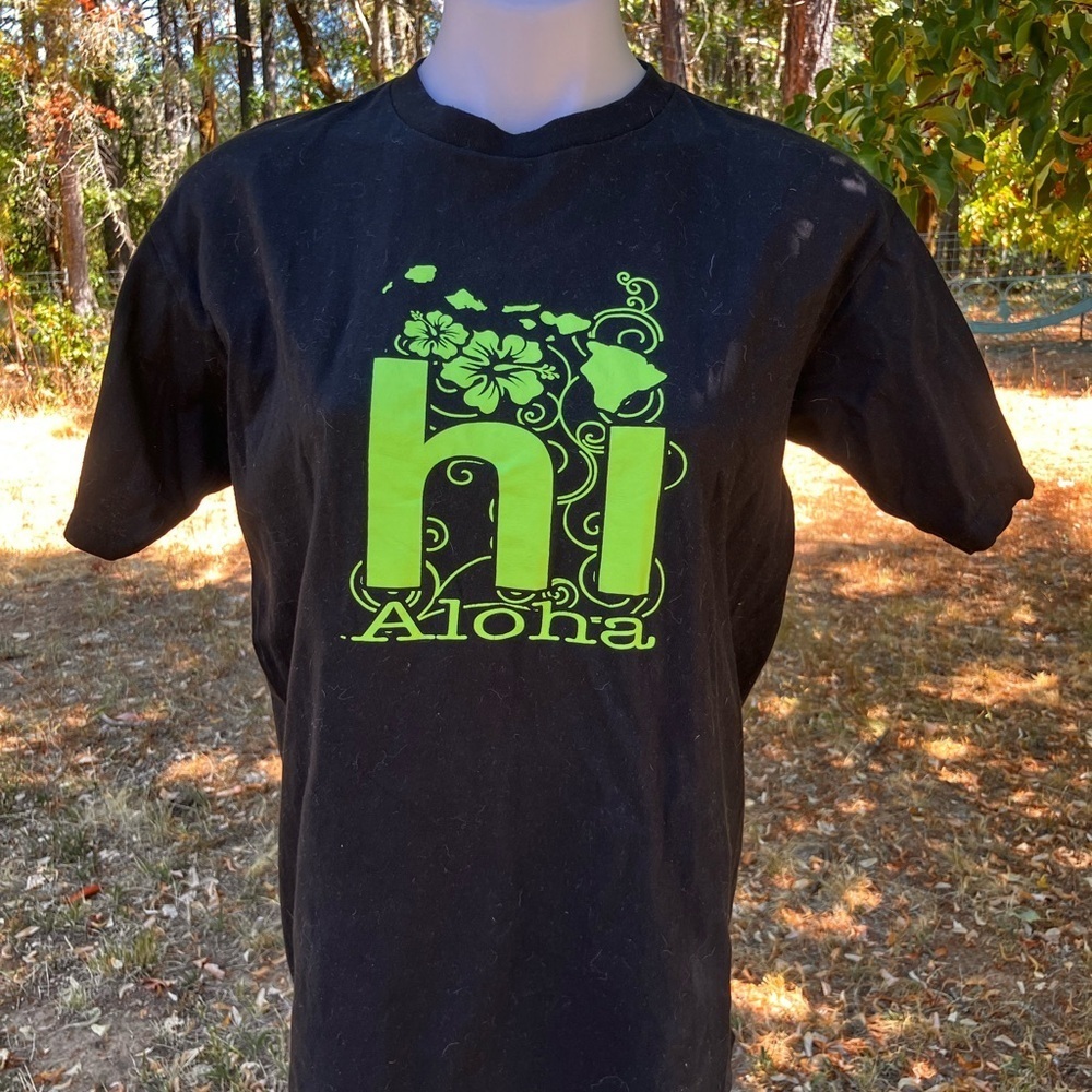 Hawaii Aloha Hi Obey Black T-Shirt with Green 'hi Aloha' Print